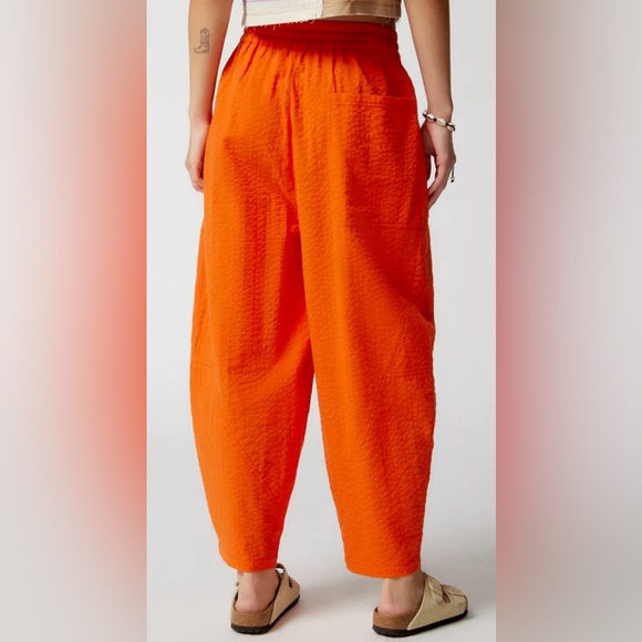 Urban Outfitters UO Jay Textured Wide Leg Pant - Picture 2 of 7